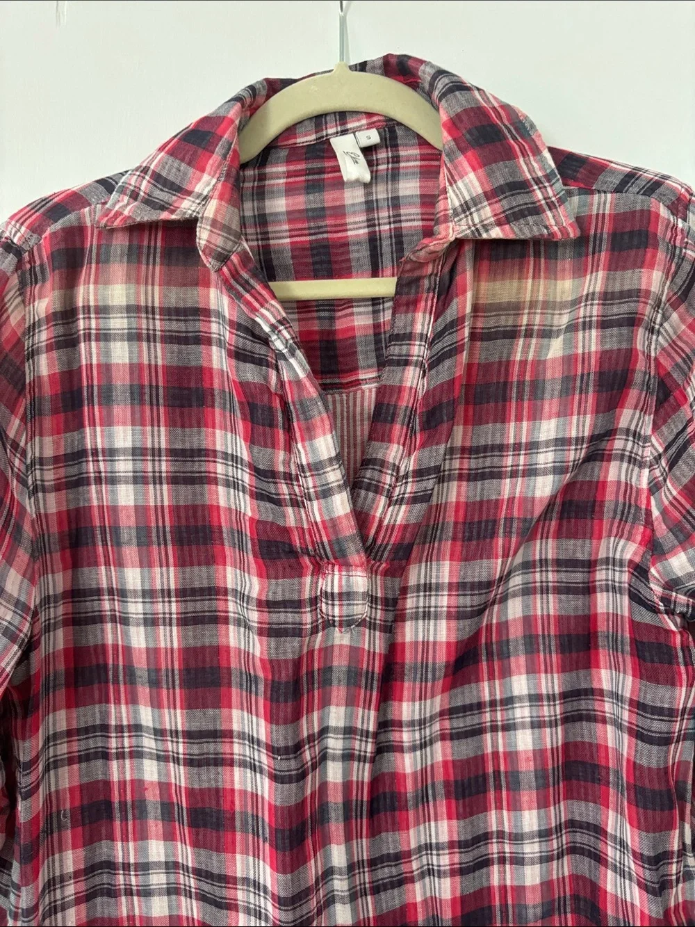 Elan Faint Red and Navy Plaid Shirt